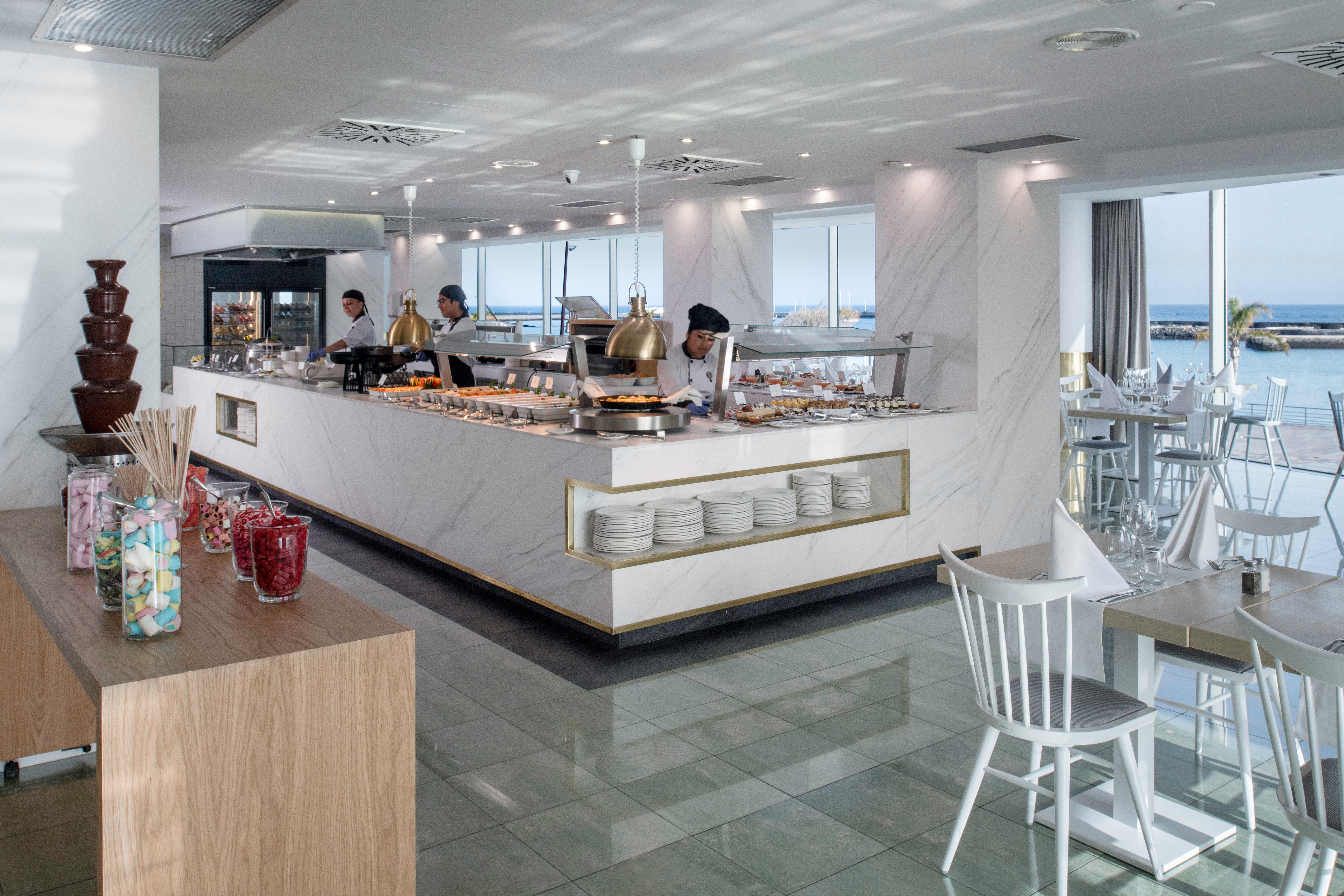 Arrecife Gran Hotel & Spa エクステリア 写真 The Club at Chania Airport